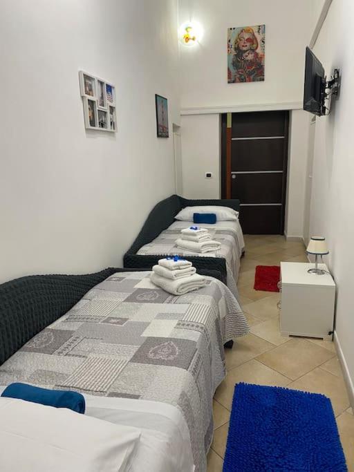 Casa Francy E Carmen Napoli Lägenhet Exteriör bild