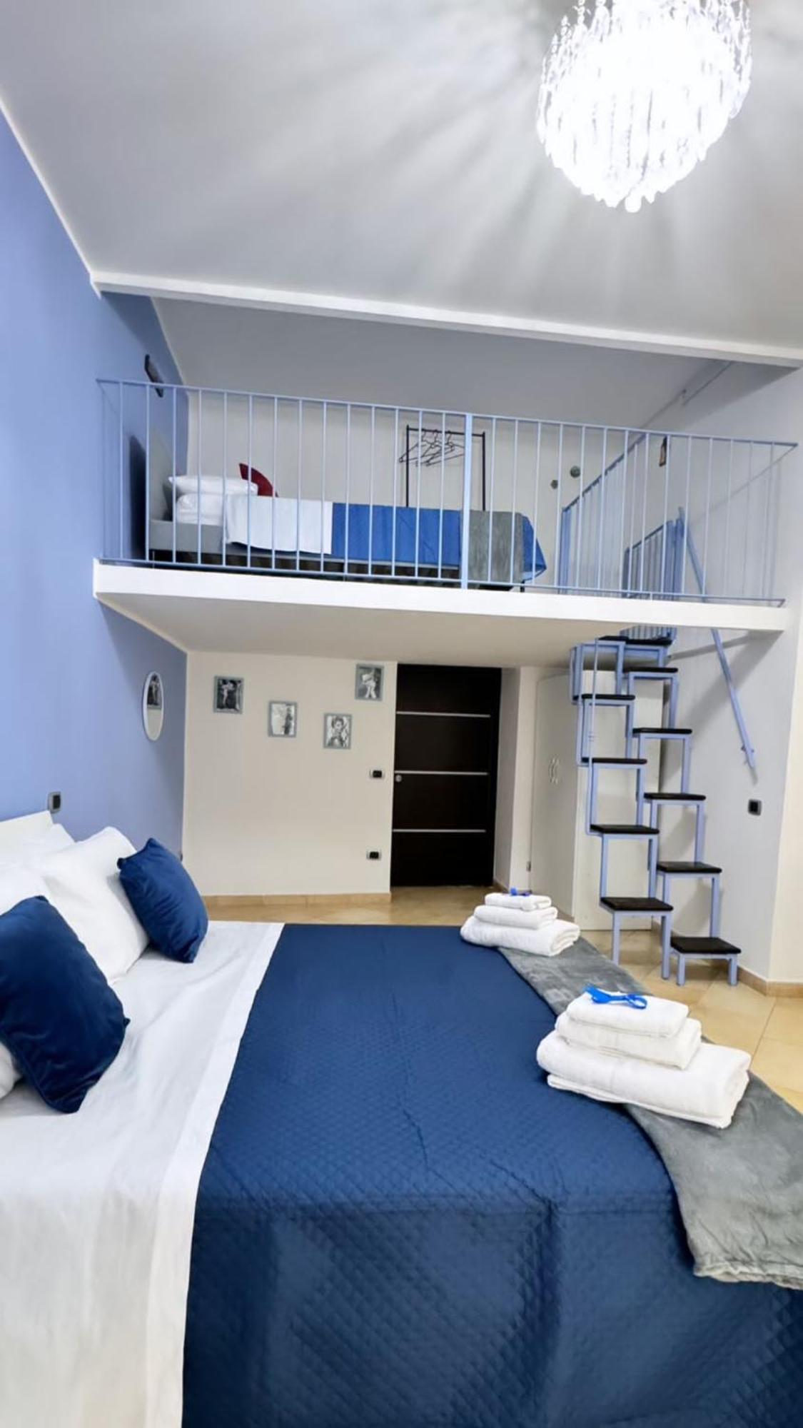 Casa Francy E Carmen Napoli Lägenhet Exteriör bild