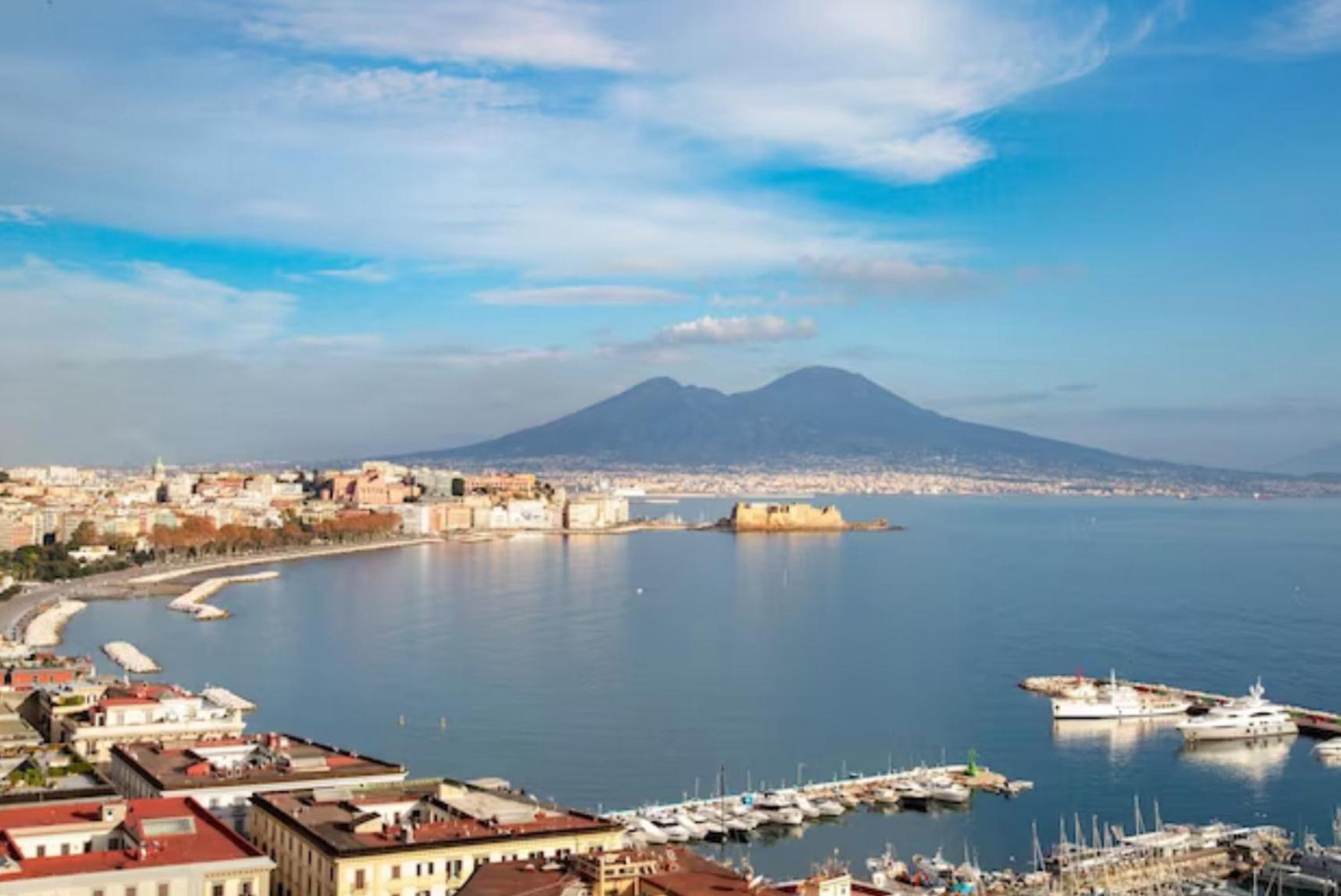 Casa Francy E Carmen Napoli Lägenhet Exteriör bild